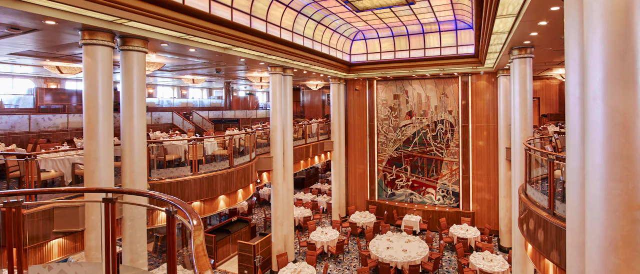 Britannia Restaurant – one of the á la carte restaurants included in your cruise fare