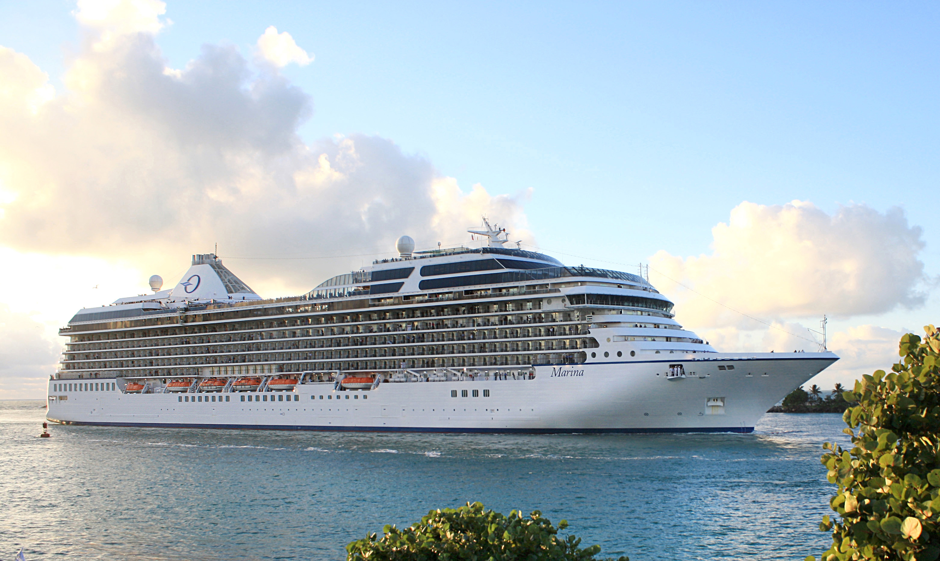 Marina, Transatlantic