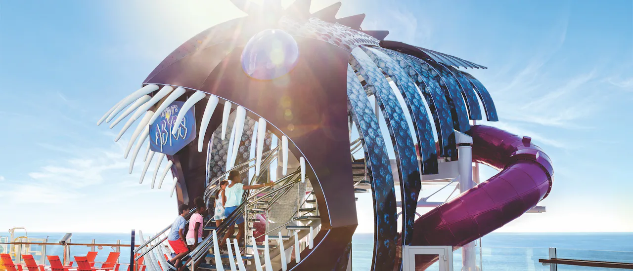 The 10 storey slide the Ultimate Abyss