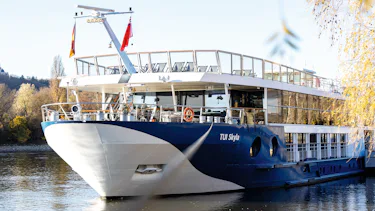 TUI Skyla, Rhine River