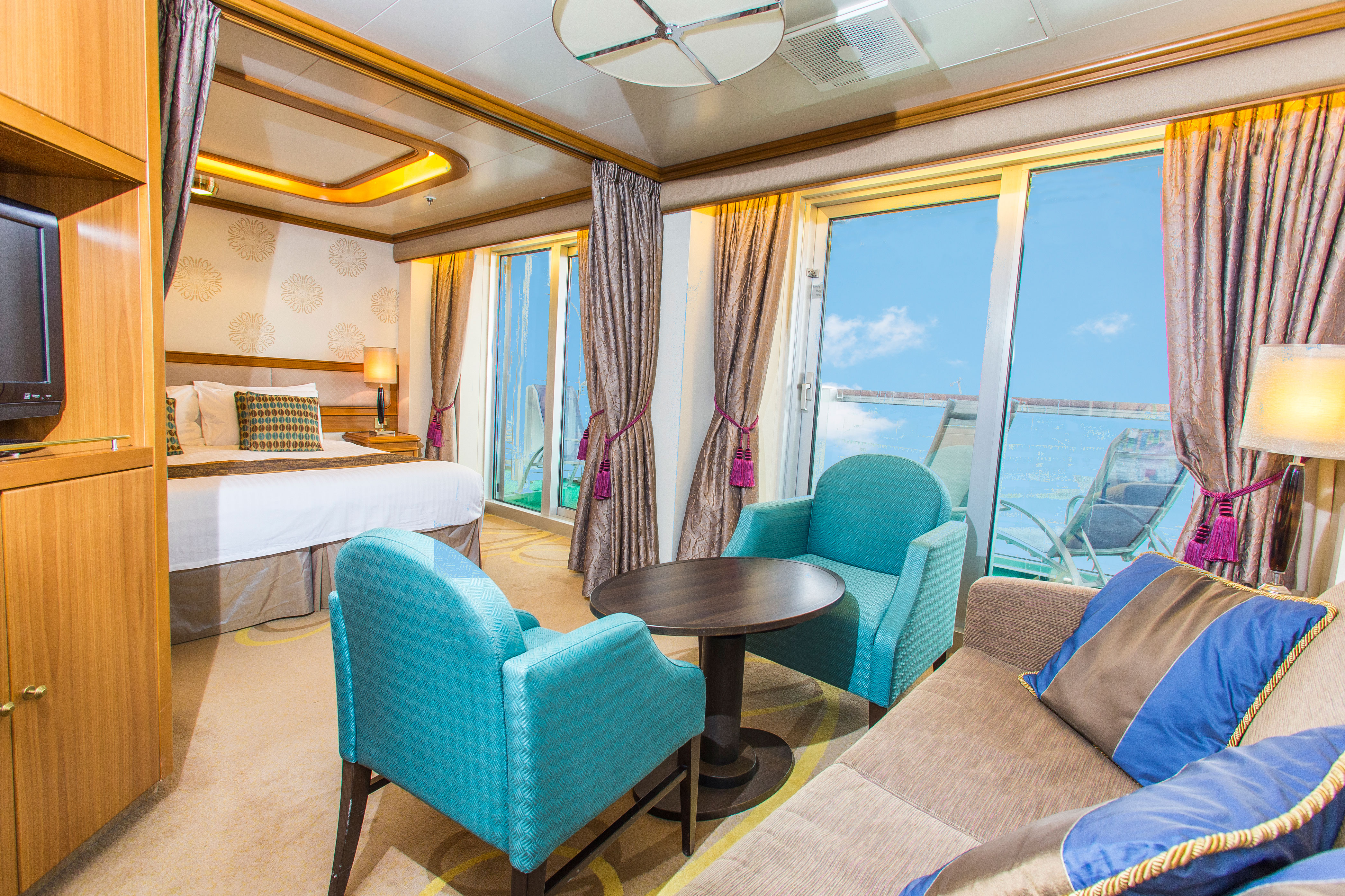 SUITE