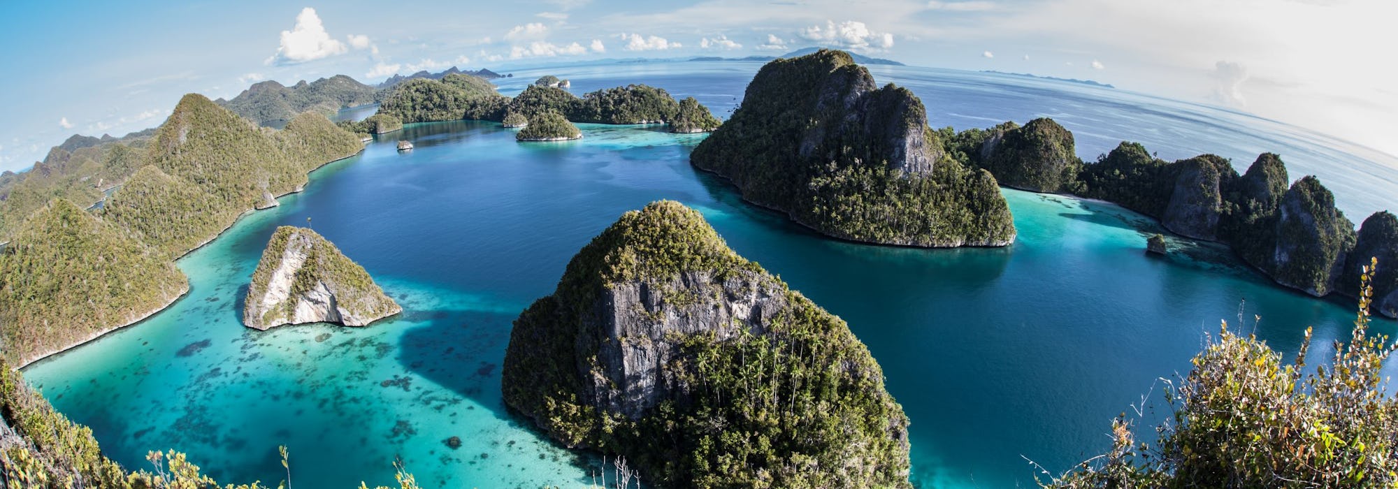 Indonesia Cruise Deals 2025 & 2025 Seascanner.co.uk