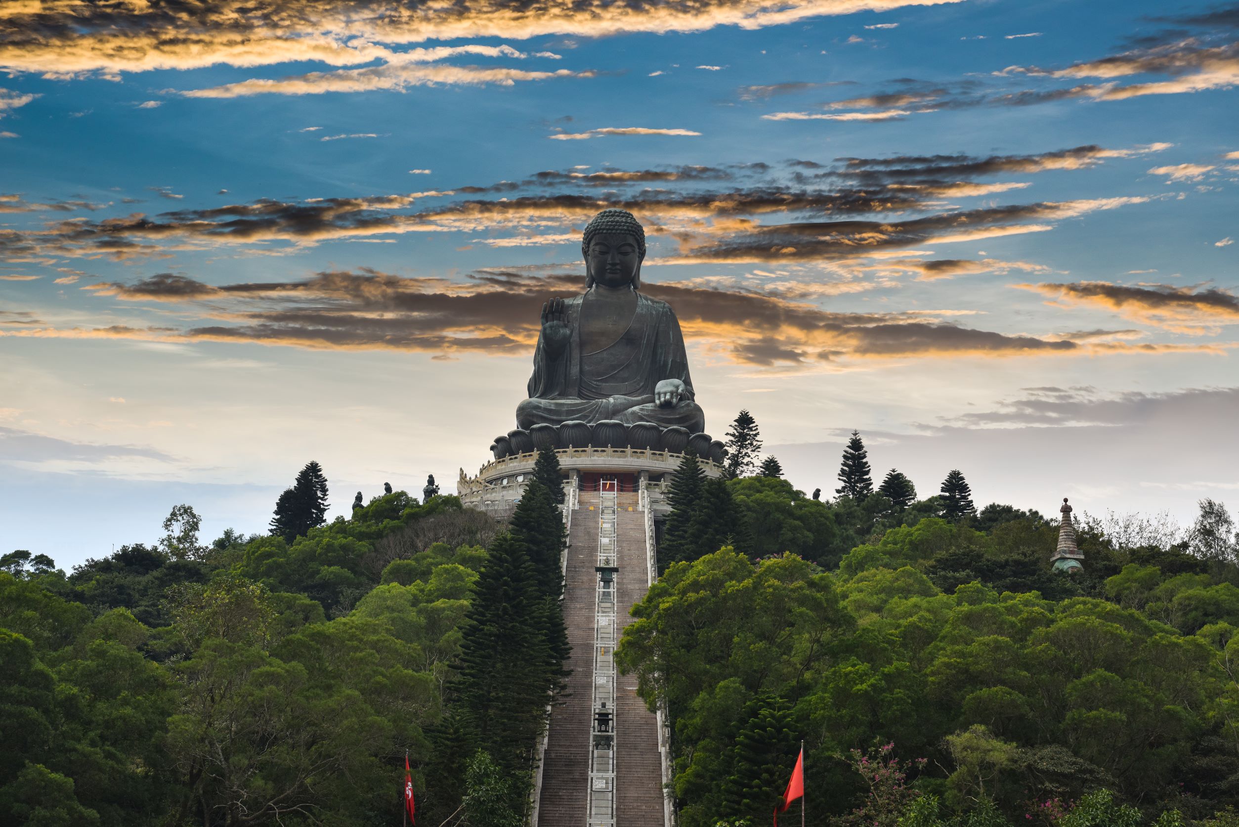 Tian Tan Buddha