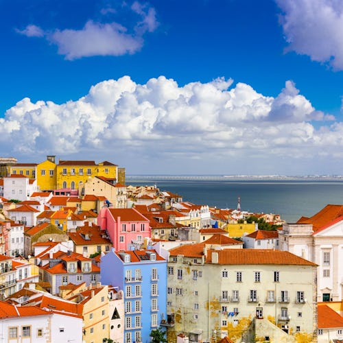 Alfama Neighbourhood