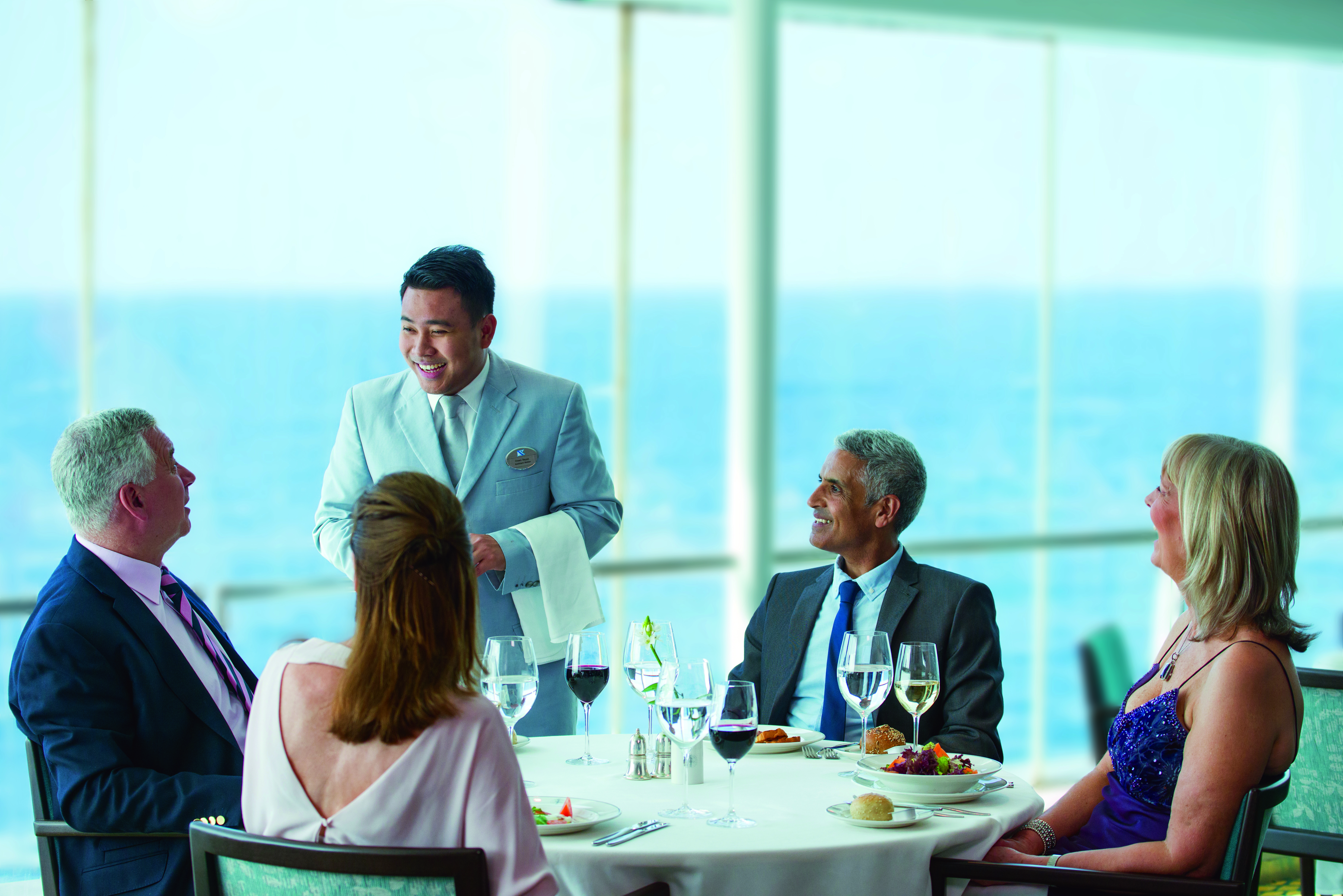 Guests dining on Balmoral 