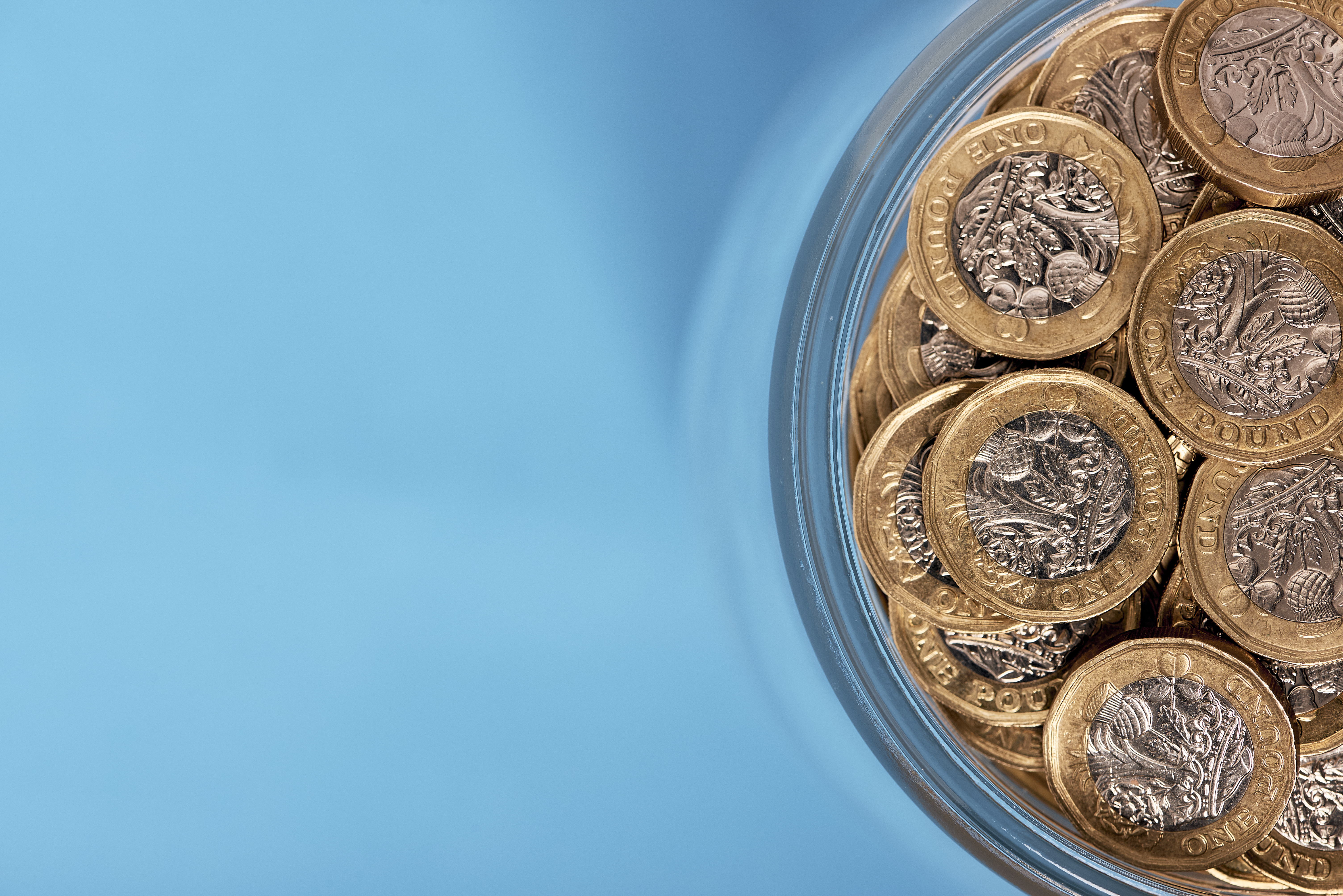 One pound deposit banner