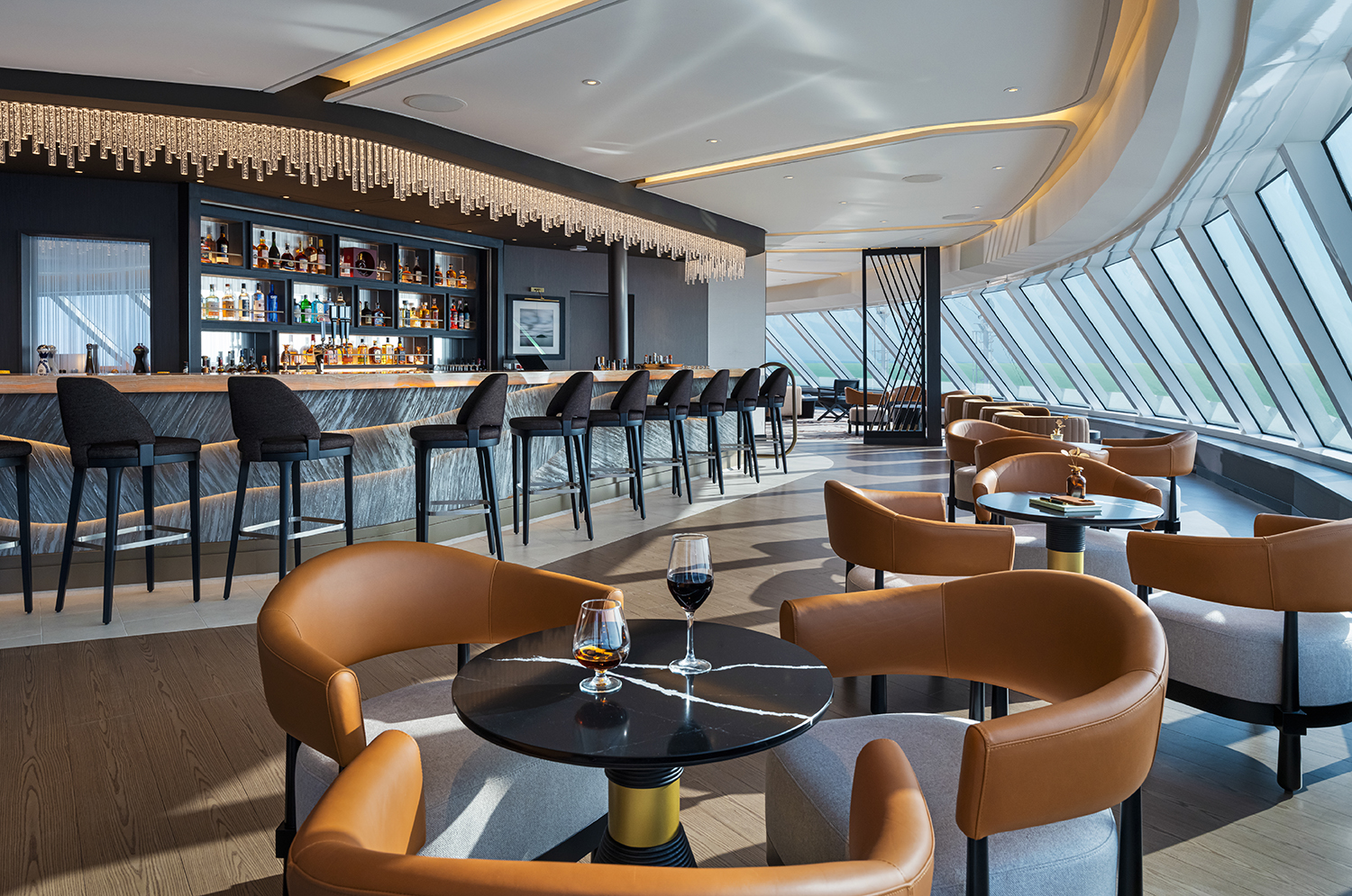 Observation Lounge on Norwegian Luna