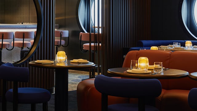 Dining tables in Pink Agave