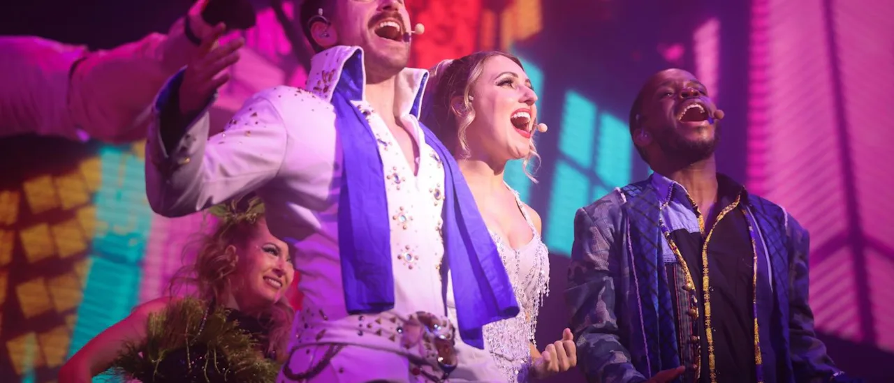 A live show onboard a Carnival cruise