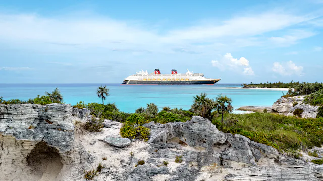 Disney Magic at Disney Lookout Cay at Lighthouse Point