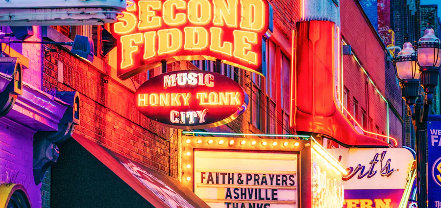 Nashville Neon Lights