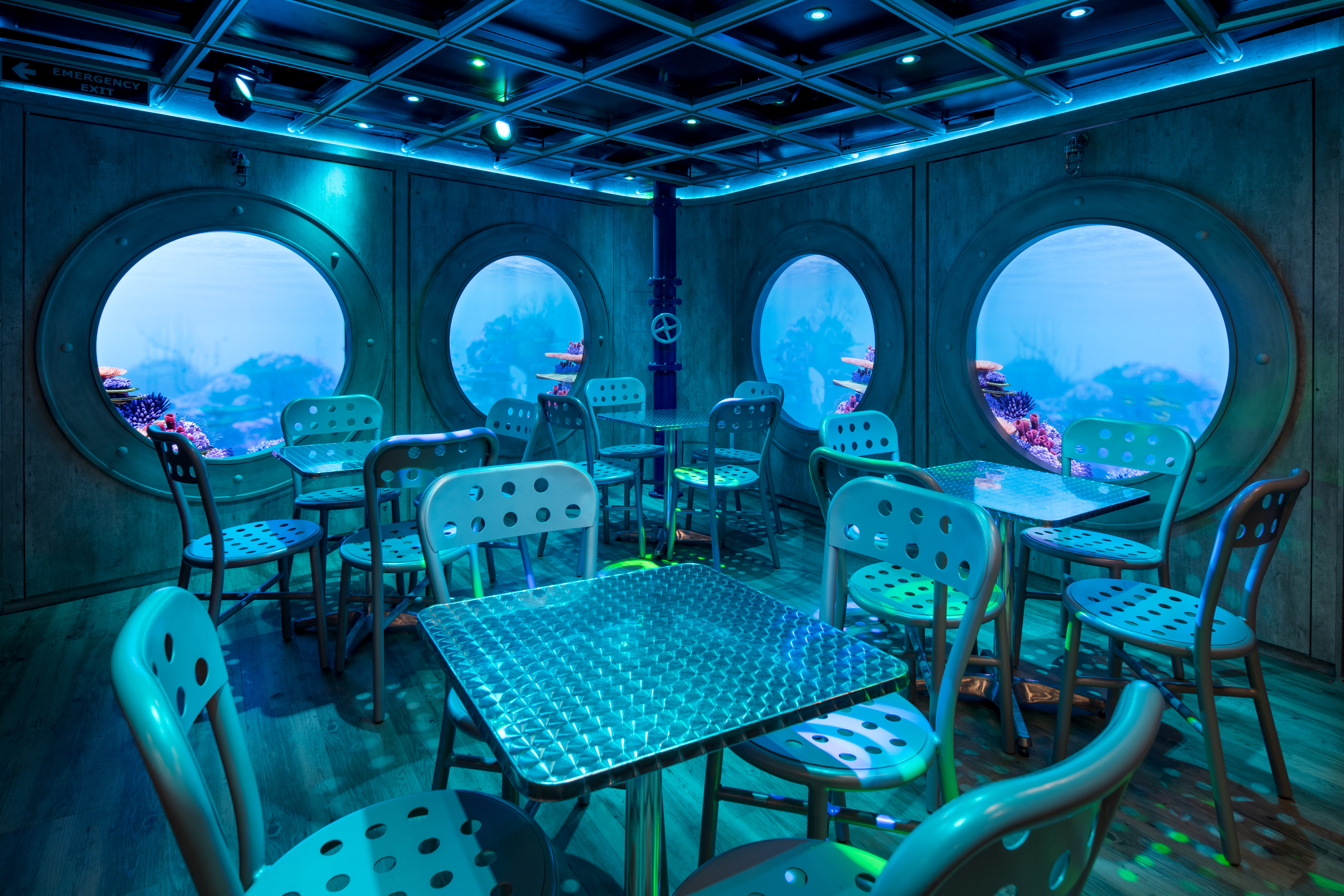 Edge Tween Club on Disney Magic