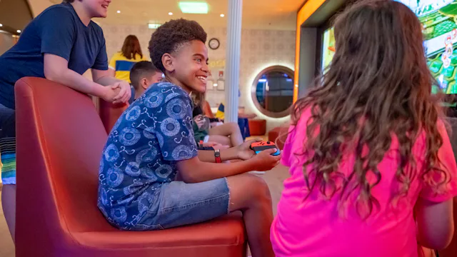 Edge Teens Club Disney