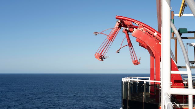 MSC World Atlantic, Cliffhanger