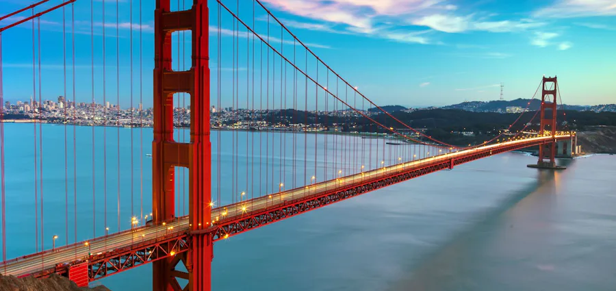 7. Golden Gate & Aloha State! San Francisco Stay & Hawaiian Cruise