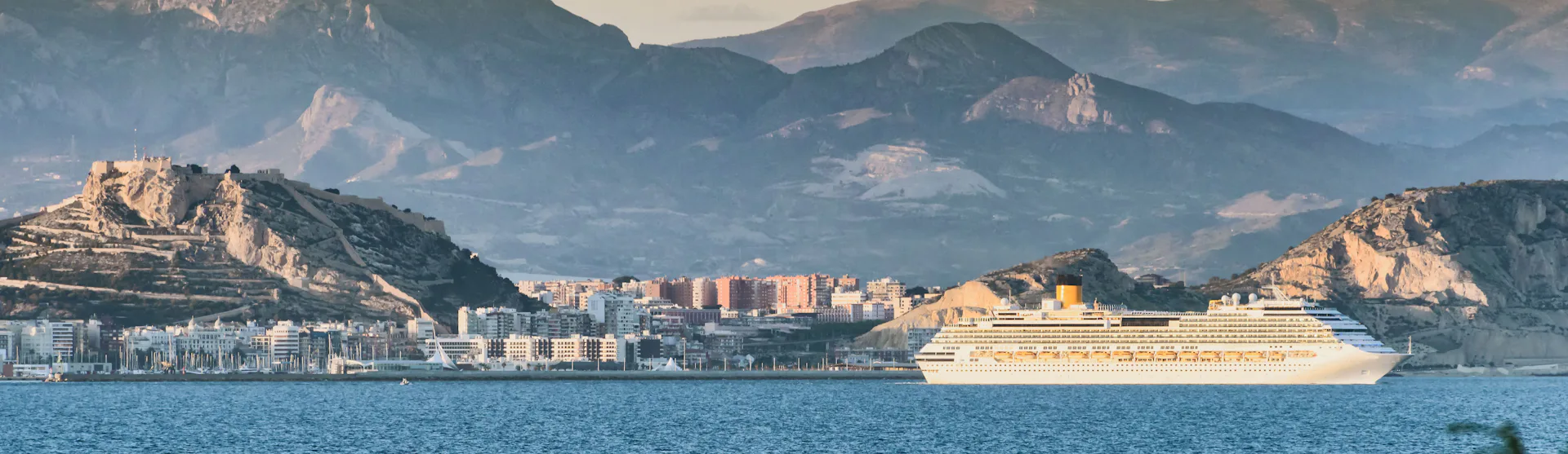 Alicante Cruises