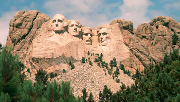 Escorted Wonders Of The Wild West With Denver, Yellowstone, Mount Rushmore & Canada